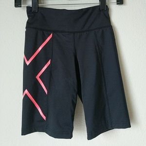 🧡2/$7 or 3/$9🌺2xu compression shorts